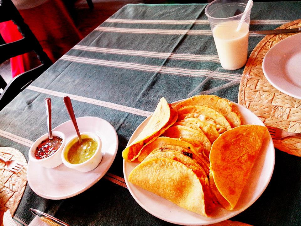 Impresiones francesas, sobre la comida mexicana: Le Tacos