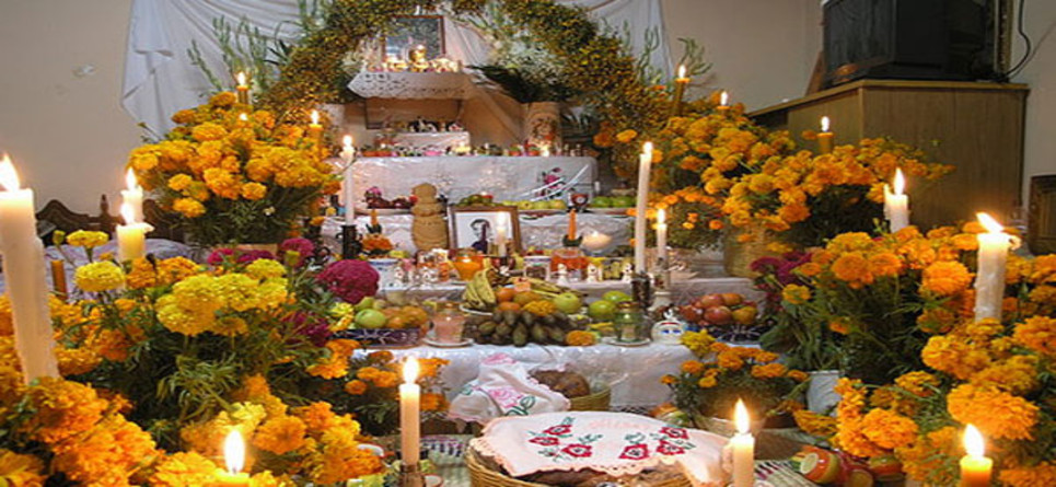 La ofrenda de Día de Muertos: elementos puros de la cultura mexicana